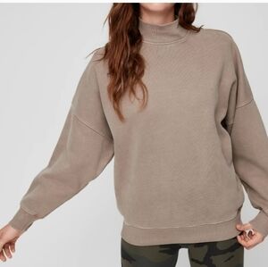 ARITZIA | Tna Cozy Fleece Mockneck Sweatshirt light brown taupe  SZ 2